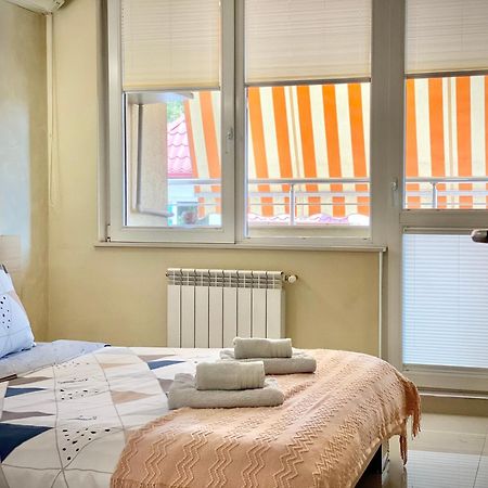 Entire Apartment For 4 Guests In Sofia Exterior foto